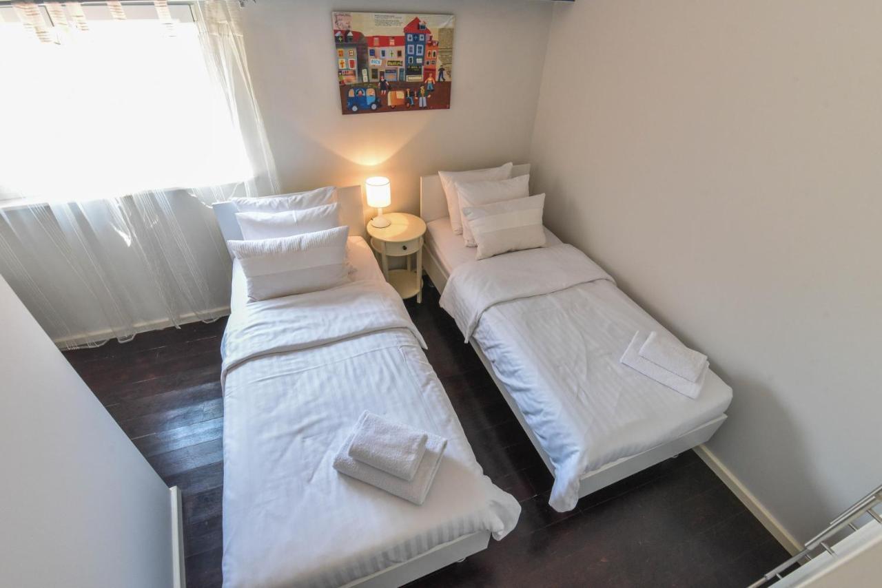 Rory Apartments Zadar Bagian luar foto